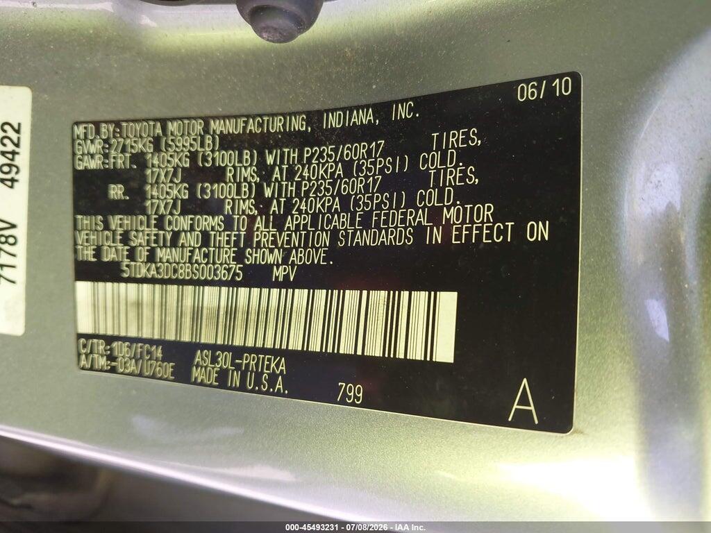 5TDKA3DC8BS003675 2011 TOYOTA SIENNA photo no. 9