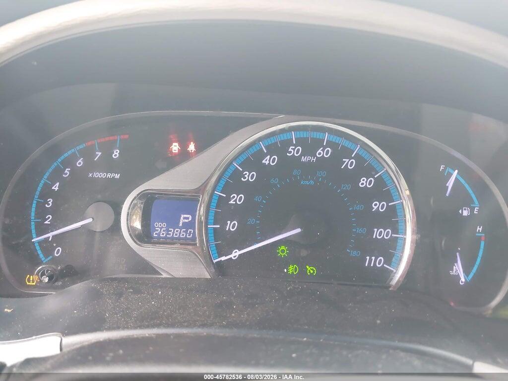 5TDYK3DC8BS043567 2011 TOYOTA SIENNA photo no. 7