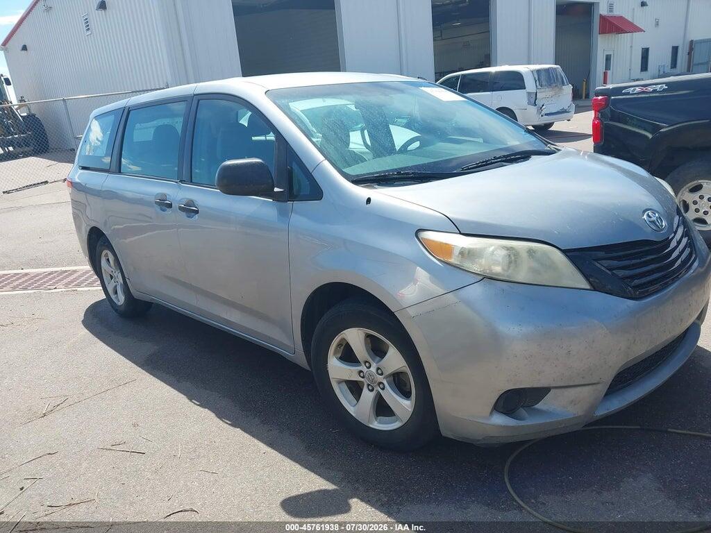 5TDKA3DC3BS003048 2011 TOYOTA SIENNA photo no. 1