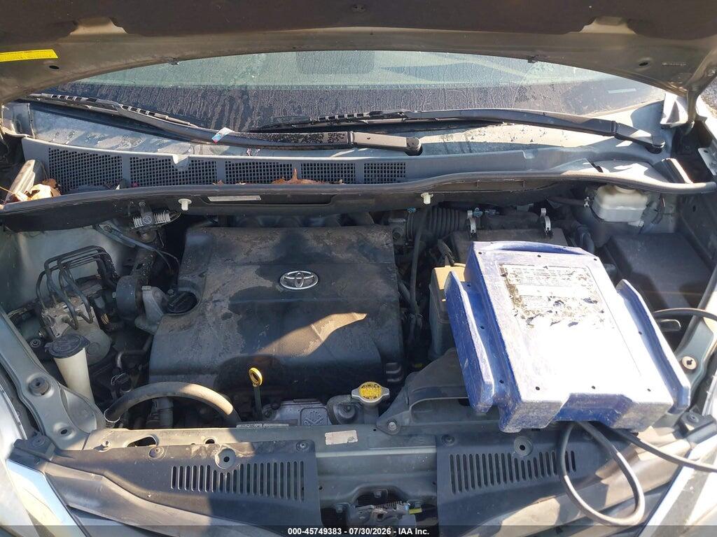 5TDYK3DC9BS010769 2011 TOYOTA SIENNA photo no. 10