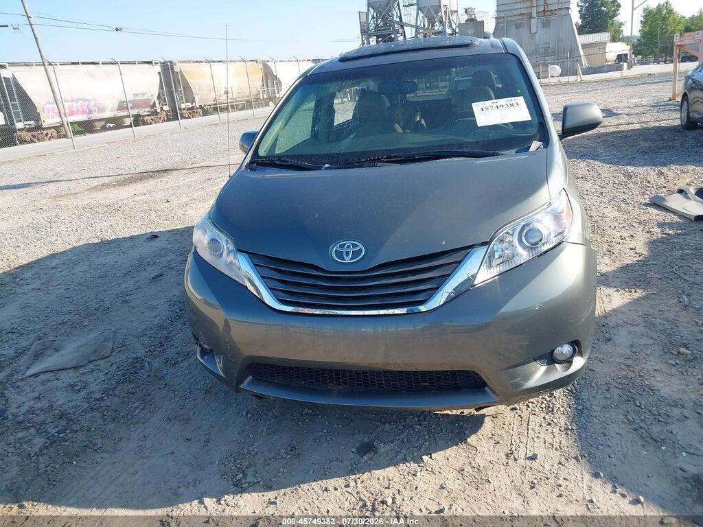 5TDYK3DC9BS010769 2011 TOYOTA SIENNA photo no. 12
