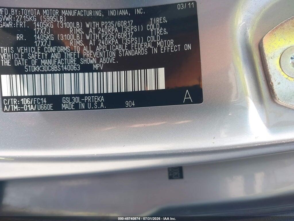 5TDKK3DC8BS140063 2011 TOYOTA SIENNA photo no. 9