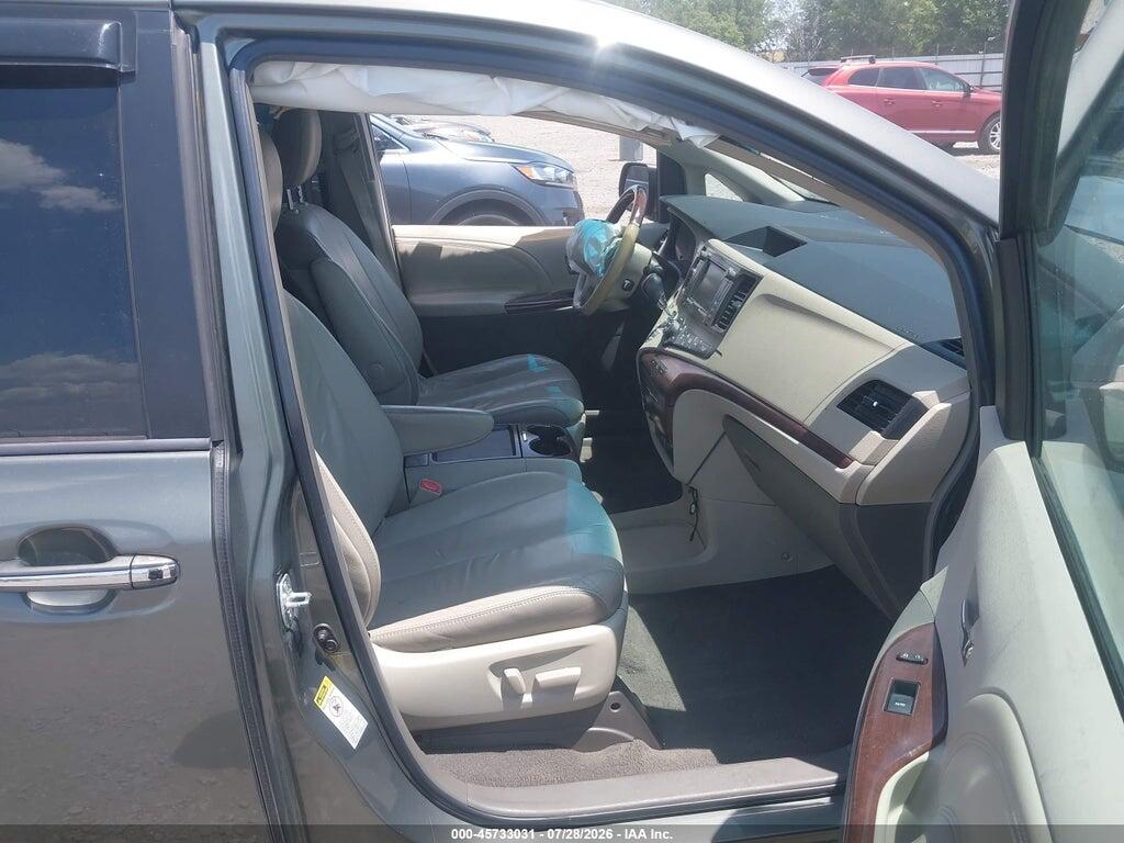 5TDYK3DC9BS100407 2011 TOYOTA SIENNA photo no. 5