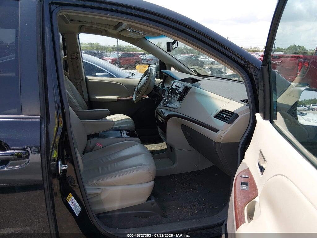 5TDYK3DC6BS053451 2011 TOYOTA SIENNA photo no. 5