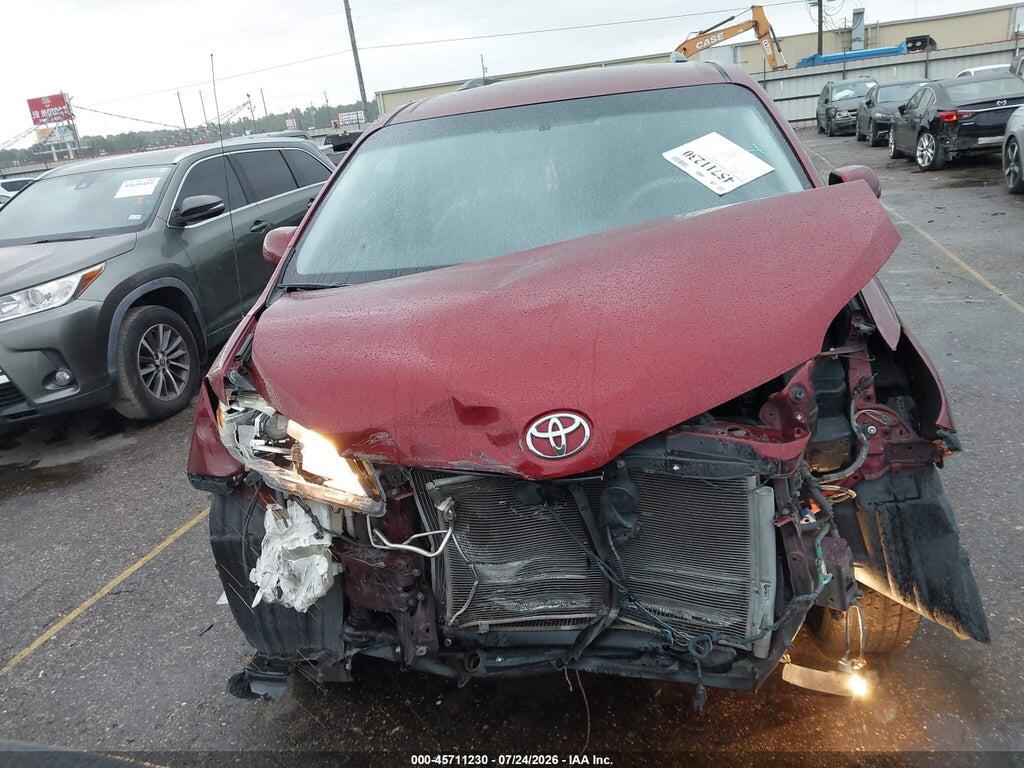 5TDKK3DC8BS168316 2011 TOYOTA SIENNA photo no. 12