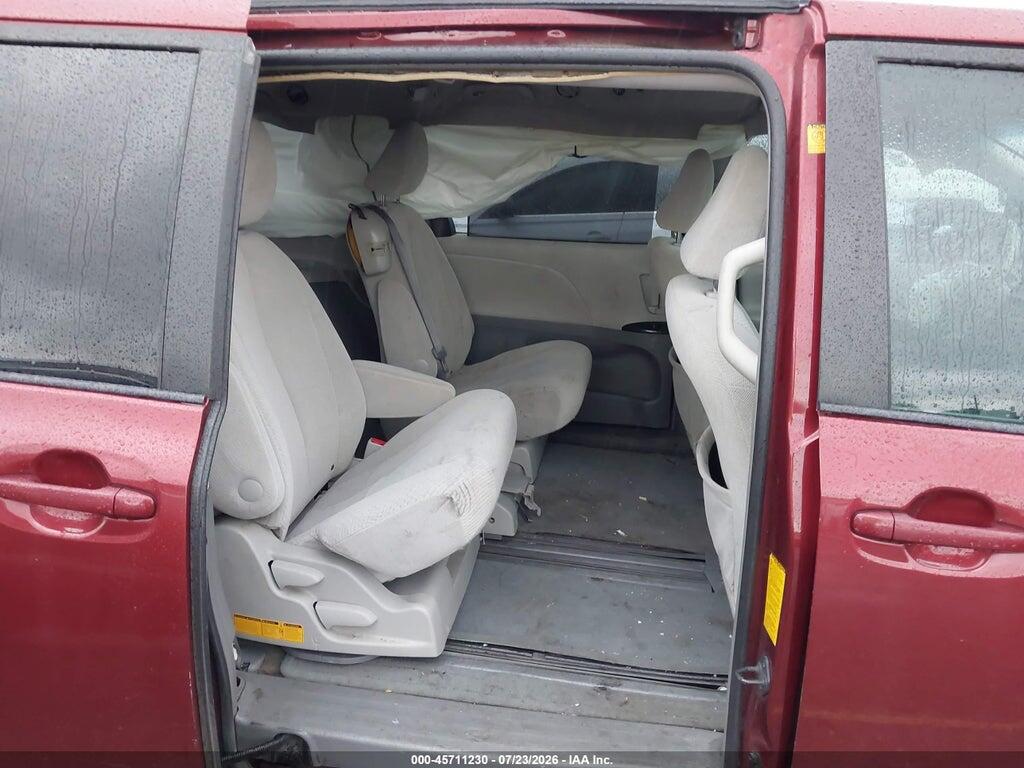 5TDKK3DC8BS168316 2011 TOYOTA SIENNA photo no. 8