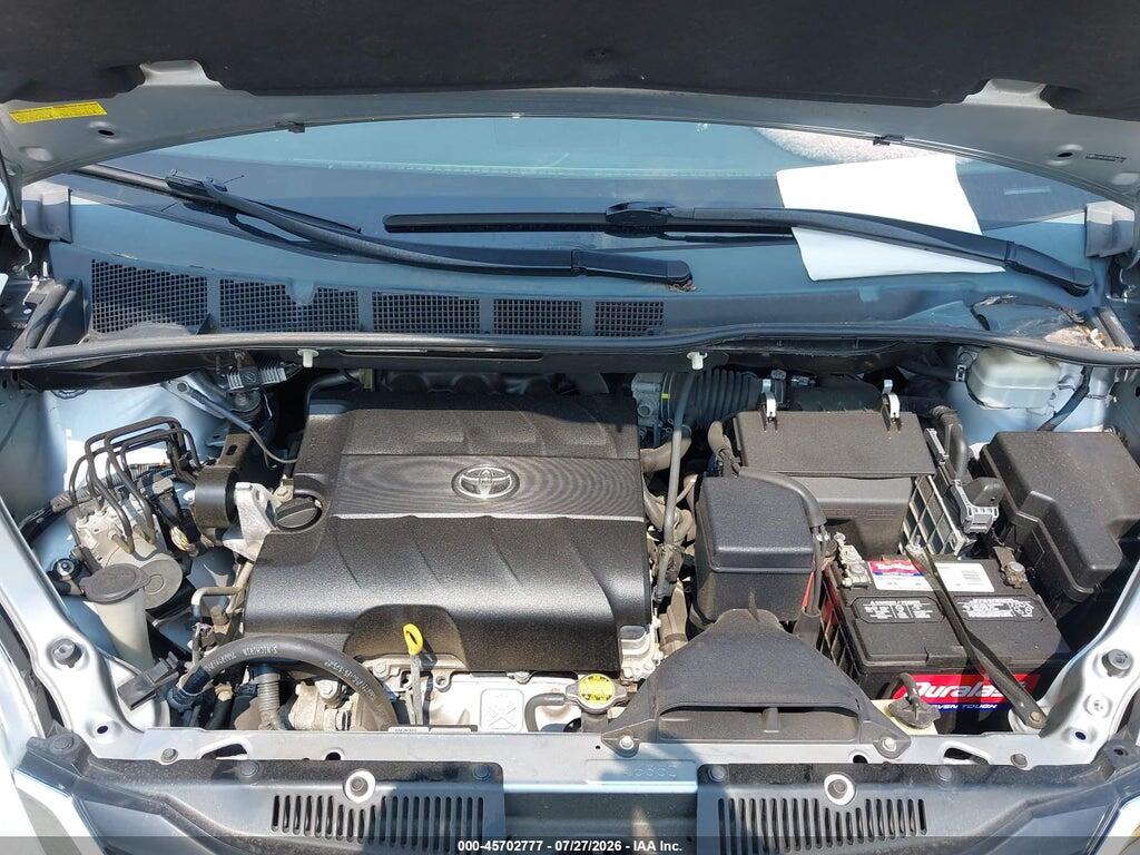 5TDKK3DCXBS048842 2011 TOYOTA SIENNA photo no. 10