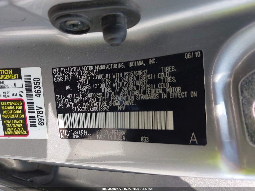 5TDKK3DCXBS048842 2011 TOYOTA SIENNA photo no. 9