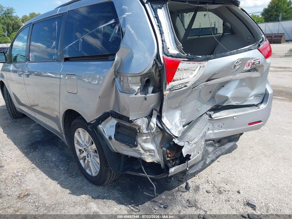 5TDDK3DC6BS006922 2011 TOYOTA SIENNA photo no. 6