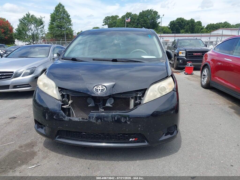 5TDKK3DC8BS040917 2011 TOYOTA SIENNA photo no. 12