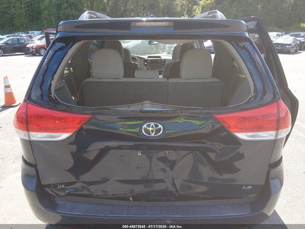 5TDKK3DC7BS155346 2011 TOYOTA SIENNA photo no. 6