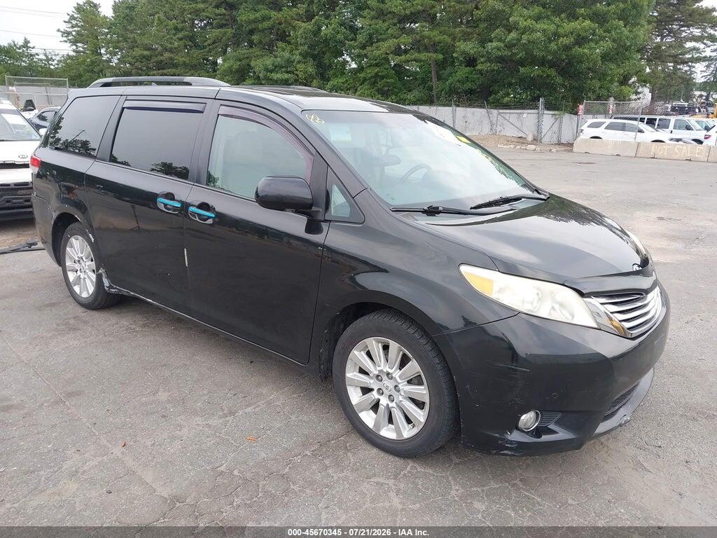 5TDDK3DCXBS019835 2011 TOYOTA SIENNA photo no. 1