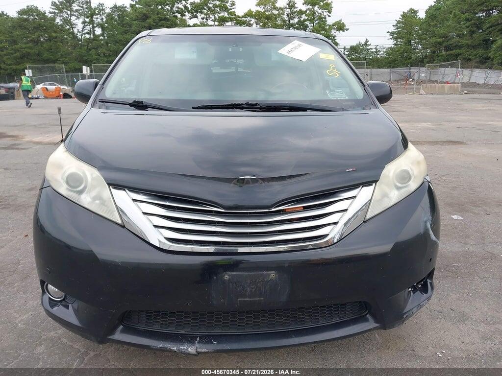 5TDDK3DCXBS019835 2011 TOYOTA SIENNA photo no. 12