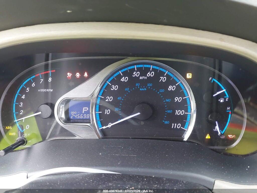 5TDDK3DCXBS019835 2011 TOYOTA SIENNA photo no. 7