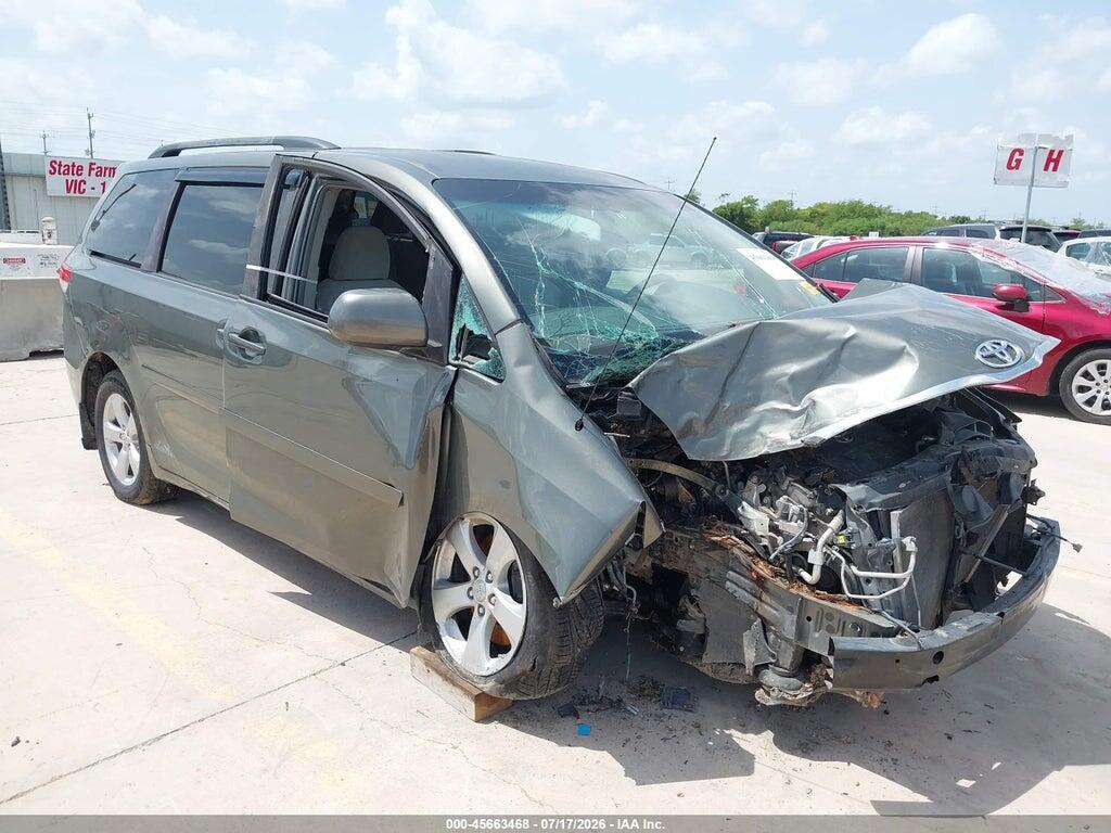 5TDKK3DC8BS031280 2011 TOYOTA SIENNA photo no. 1