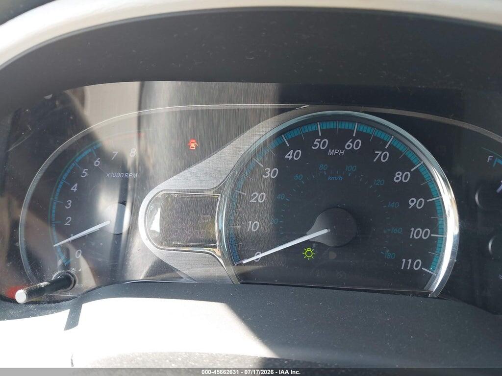 5TDYK3DC6BS153582 2011 TOYOTA SIENNA photo no. 7
