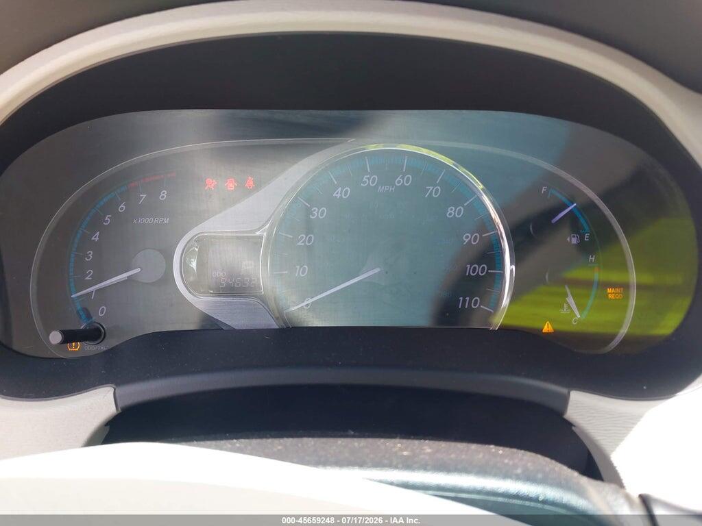 5TDDK3DC5BS019662 2011 TOYOTA SIENNA photo no. 7