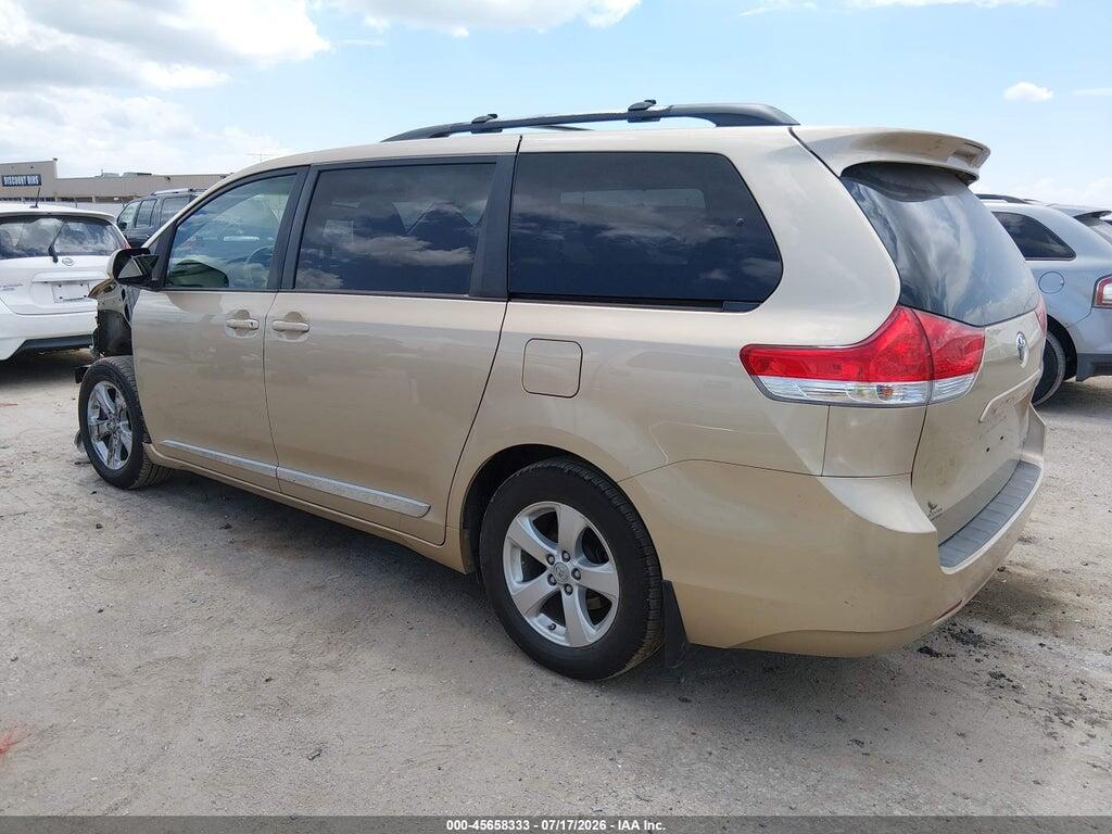 5TDKK3DC8BS119004 2011 TOYOTA SIENNA photo no. 3