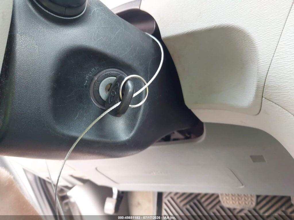5TDKK3DC8BS159244 2011 TOYOTA SIENNA photo no. 11