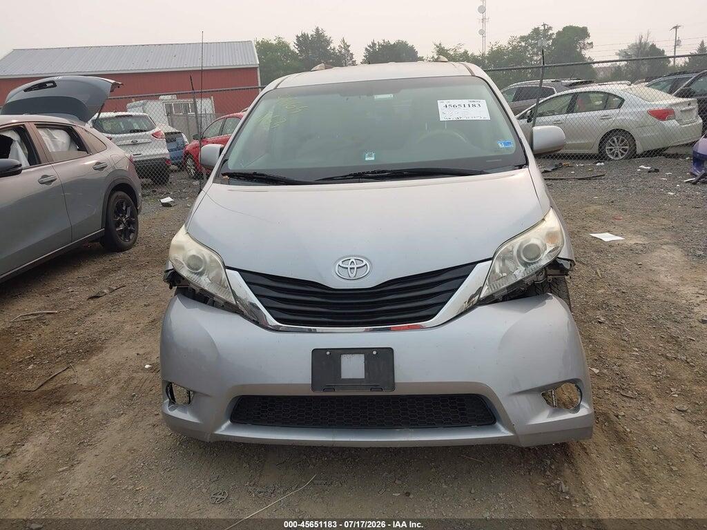 5TDKK3DC8BS159244 2011 TOYOTA SIENNA photo no. 12