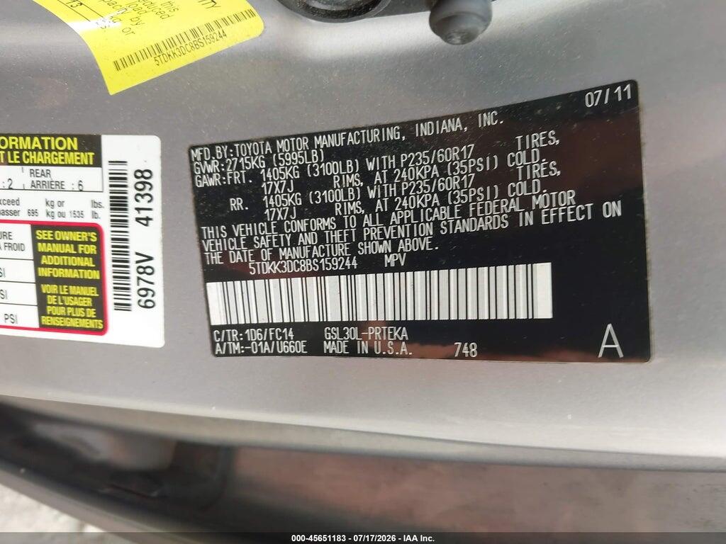 5TDKK3DC8BS159244 2011 TOYOTA SIENNA photo no. 9