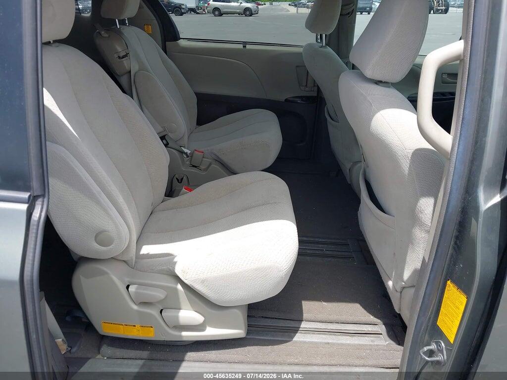 5TDKK3DC6BS156309 2011 TOYOTA SIENNA photo no. 8