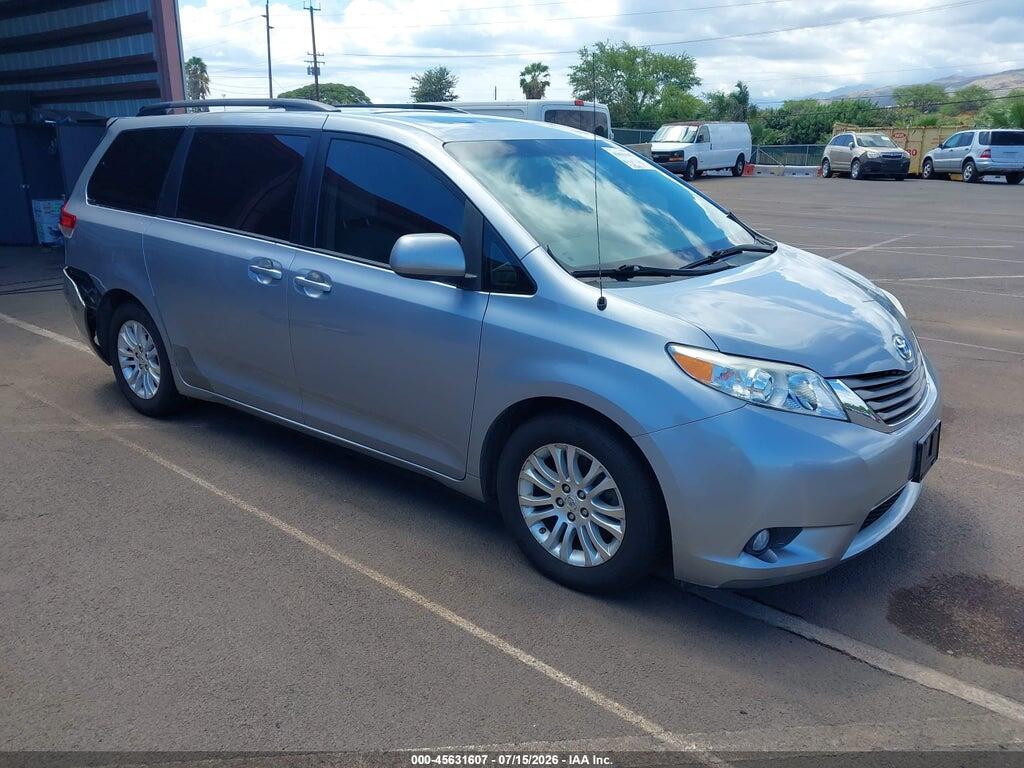 5TDYK3DC5BS070905 2011 TOYOTA SIENNA photo no. 1