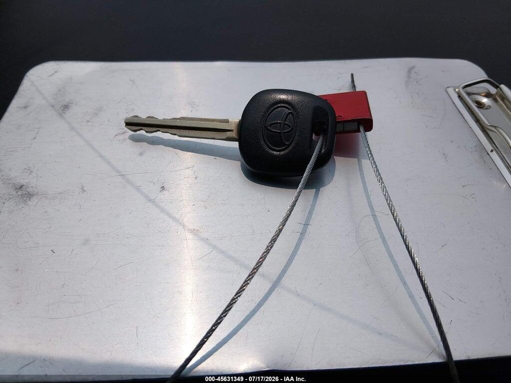 5TDKK3DC2BS083889 2011 TOYOTA SIENNA photo no. 11