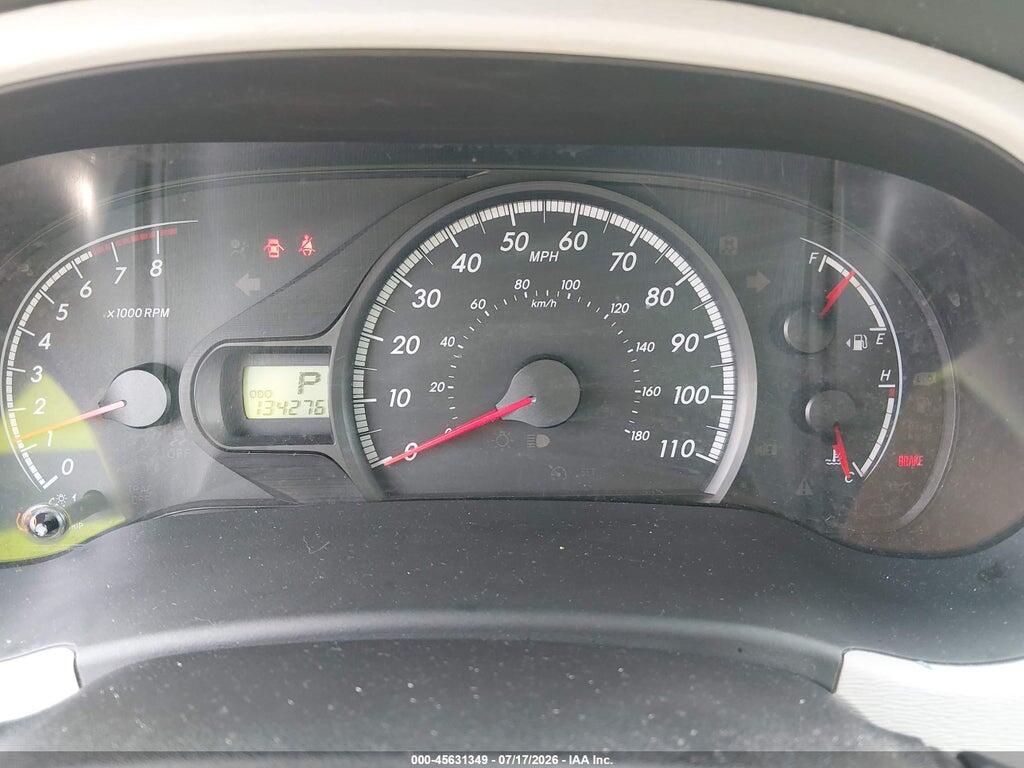 5TDKK3DC2BS083889 2011 TOYOTA SIENNA photo no. 7