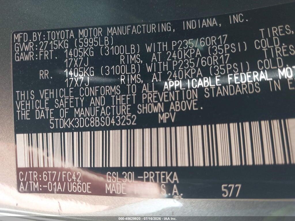 5TDKK3DC8BS043252 2011 TOYOTA SIENNA photo no. 9