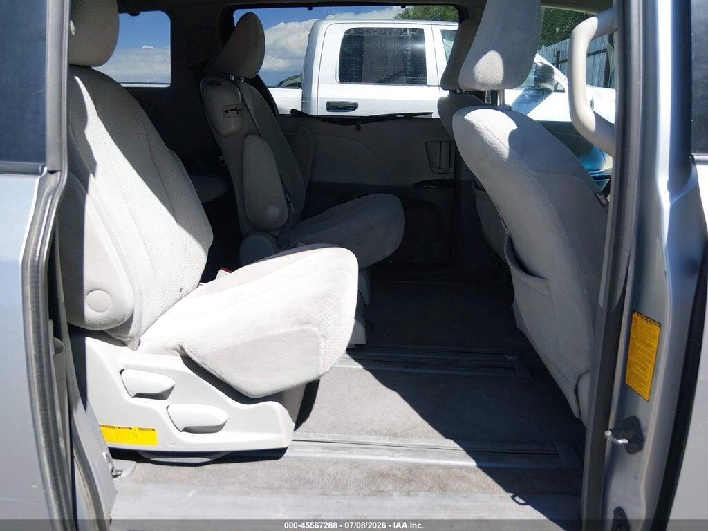 5TDKK3DC8BS098672 2011 TOYOTA SIENNA photo no. 8