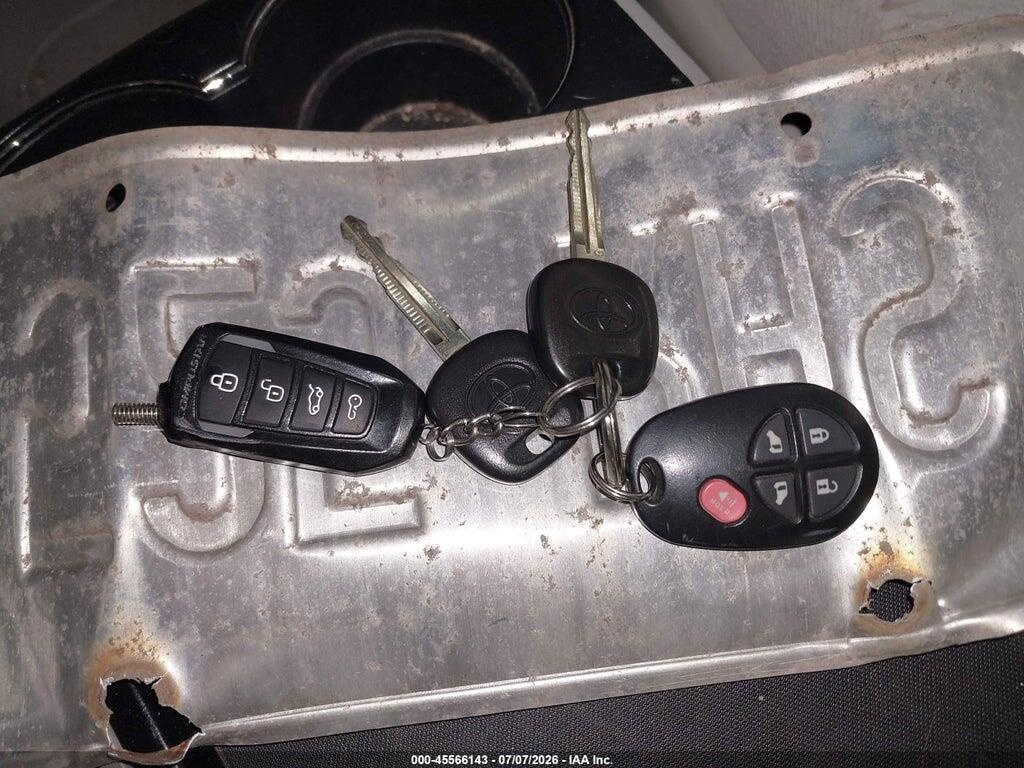 5TDKK3DC3BS116169 2011 TOYOTA SIENNA photo no. 11