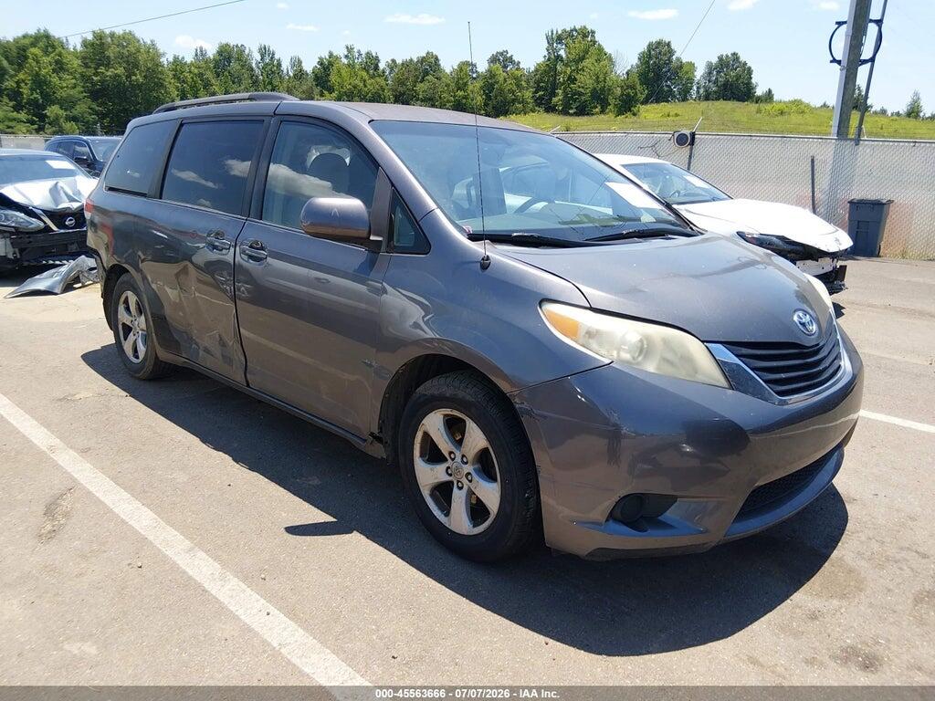 5TDKK3DC1BS058501 2011 TOYOTA SIENNA photo no. 1