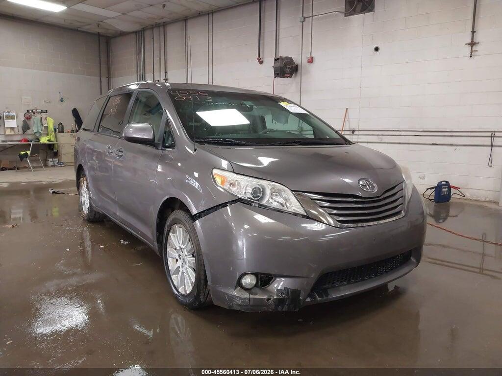 5TDDK3DC0BS007516 2011 TOYOTA SIENNA photo no. 1