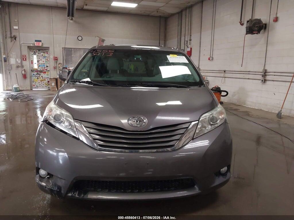 5TDDK3DC0BS007516 2011 TOYOTA SIENNA photo no. 12