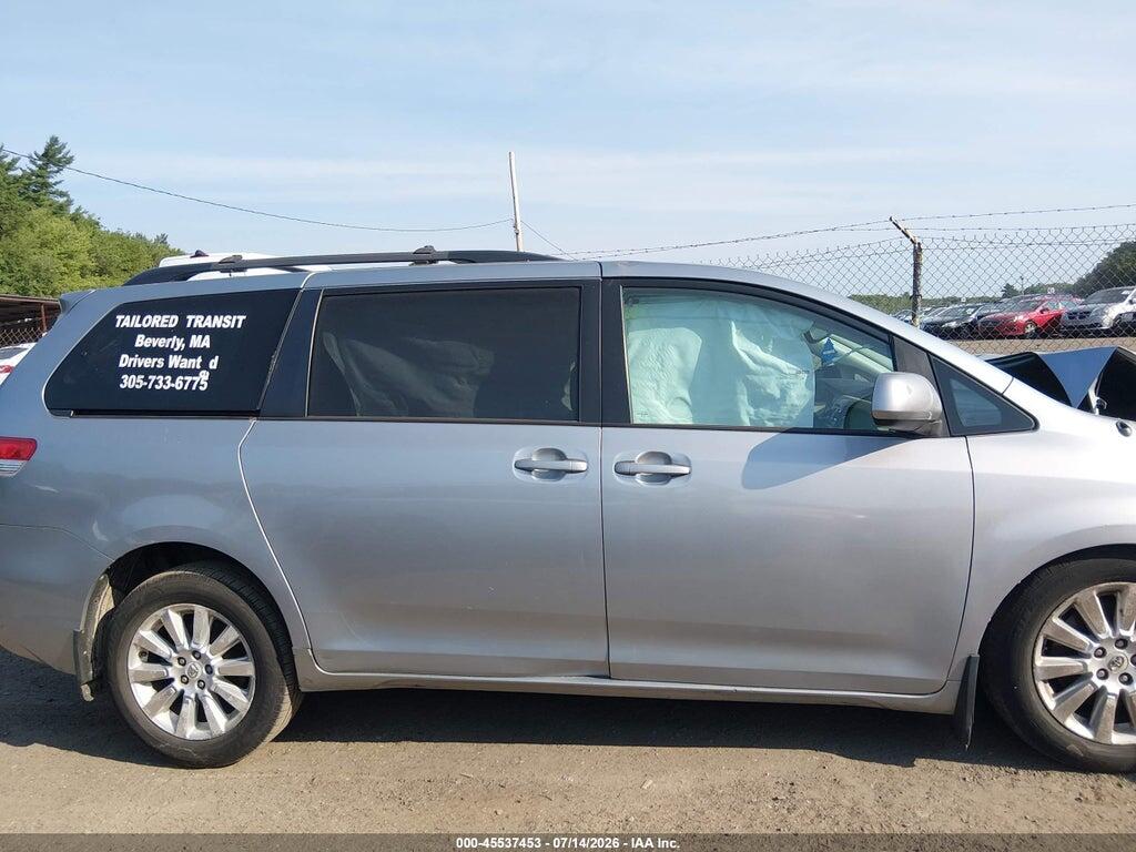 5TDJK3DC8BS008948 2011 TOYOTA SIENNA photo no. 12