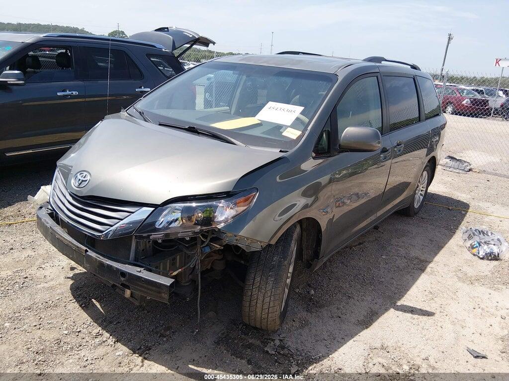 5TDYK3DC4BS106177 2011 TOYOTA SIENNA photo no. 2