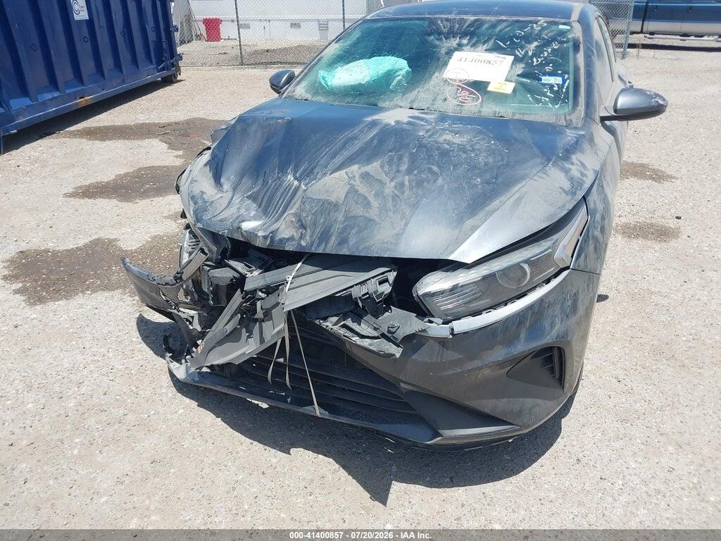 3KPF24AD6NE456502 2022 KIA FORTE photo no. 6