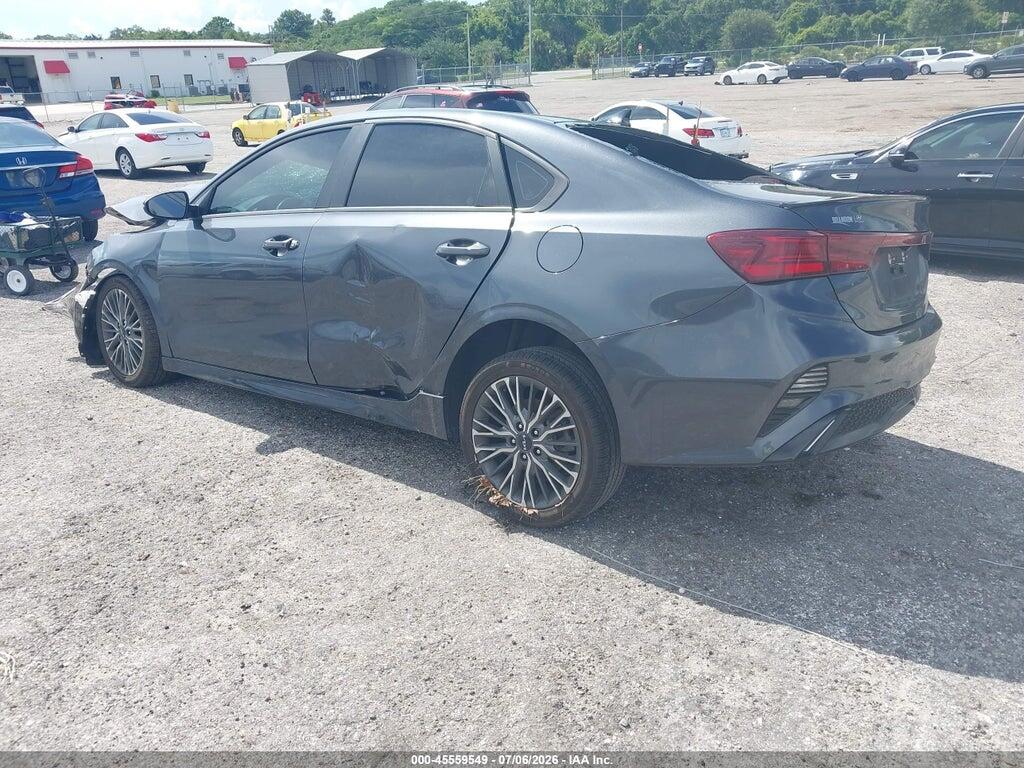 3KPF54AD4NE422372 2022 KIA FORTE photo no. 3