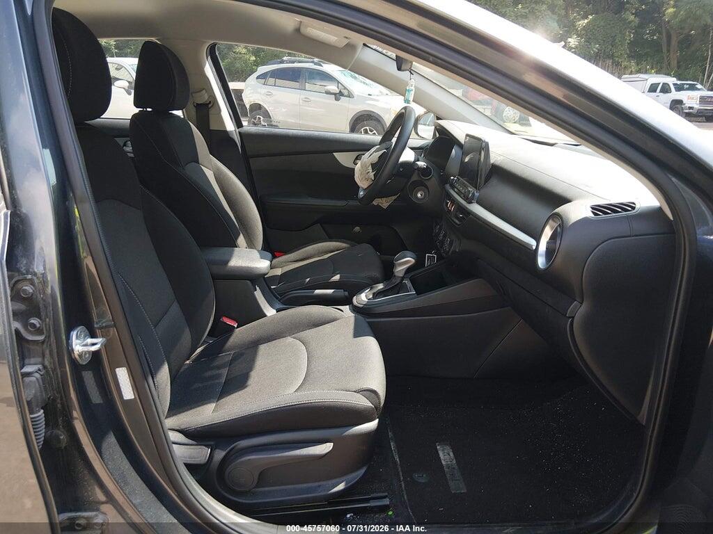 3KPF24AD8NE418155 2022 KIA FORTE photo no. 5