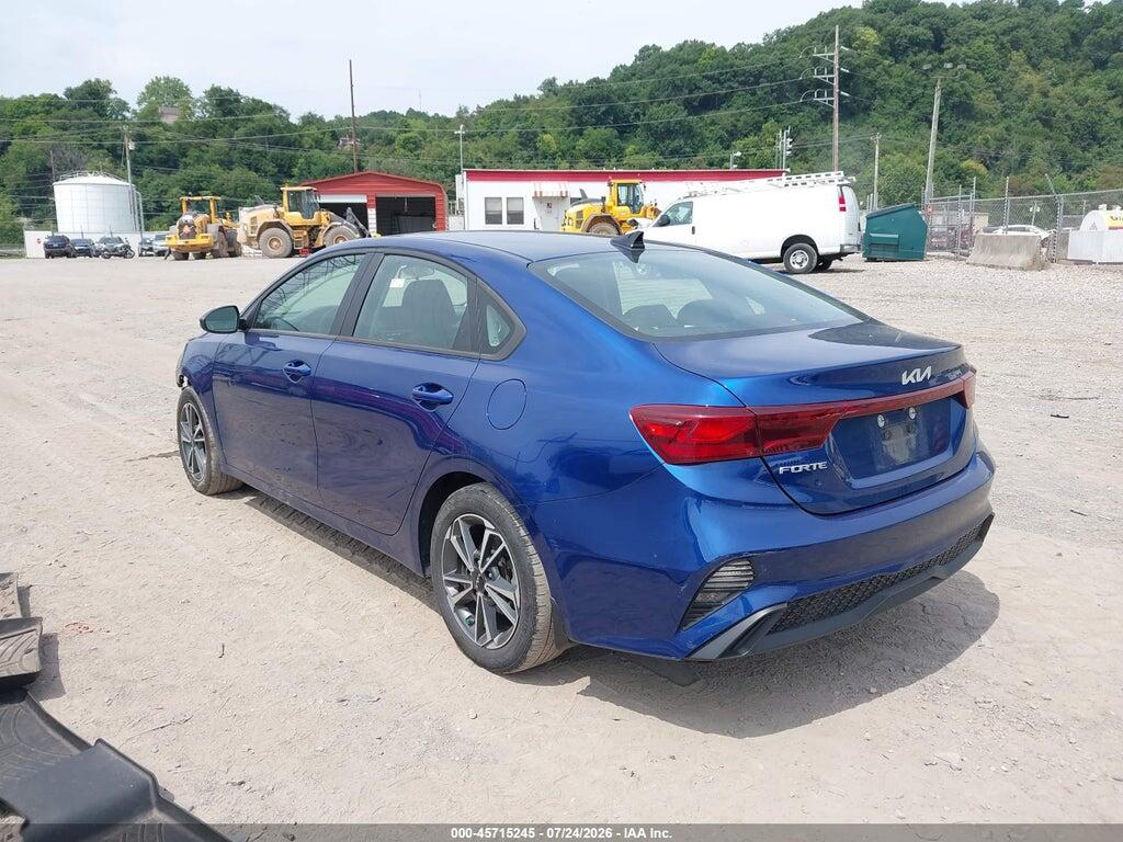 3KPF24AD3NE500987 2022 KIA FORTE photo no. 3