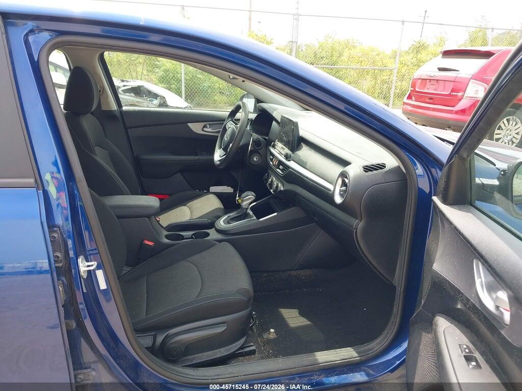 3KPF24AD3NE500987 2022 KIA FORTE photo no. 5