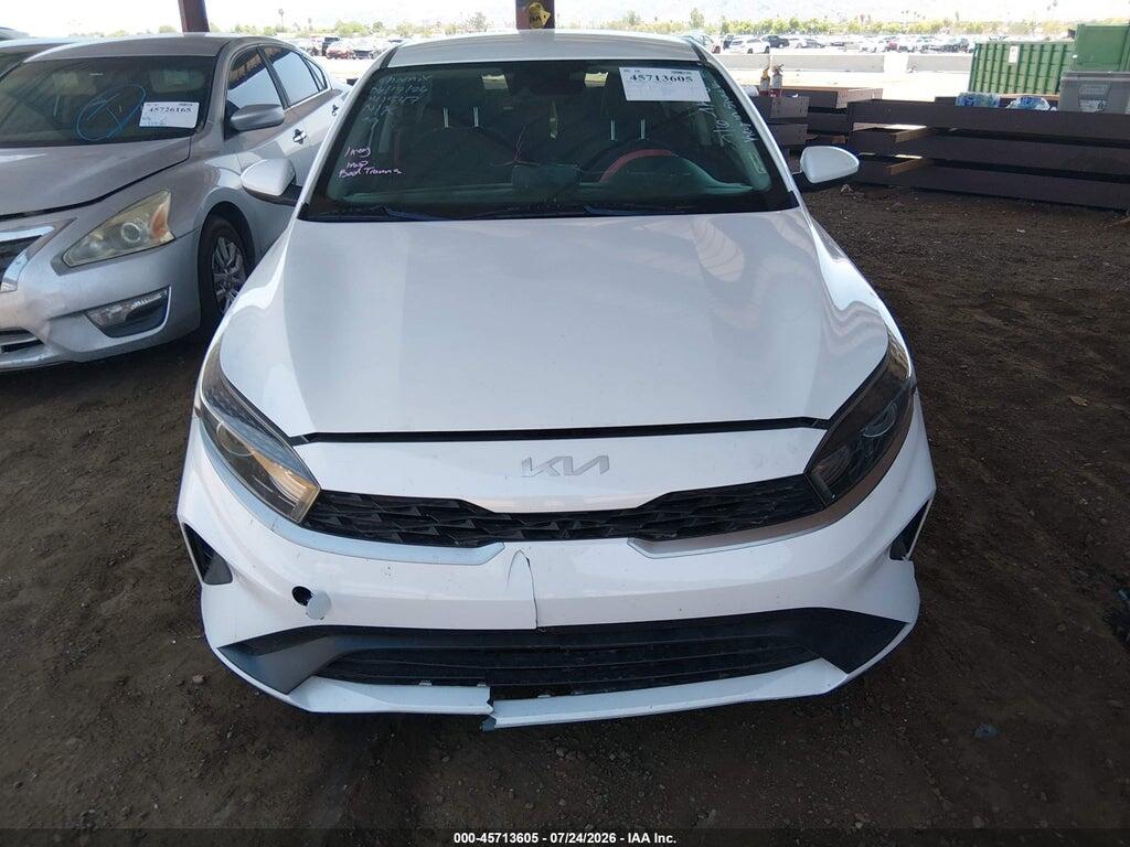3KPF24AD8NE425350 2022 KIA FORTE photo no. 11
