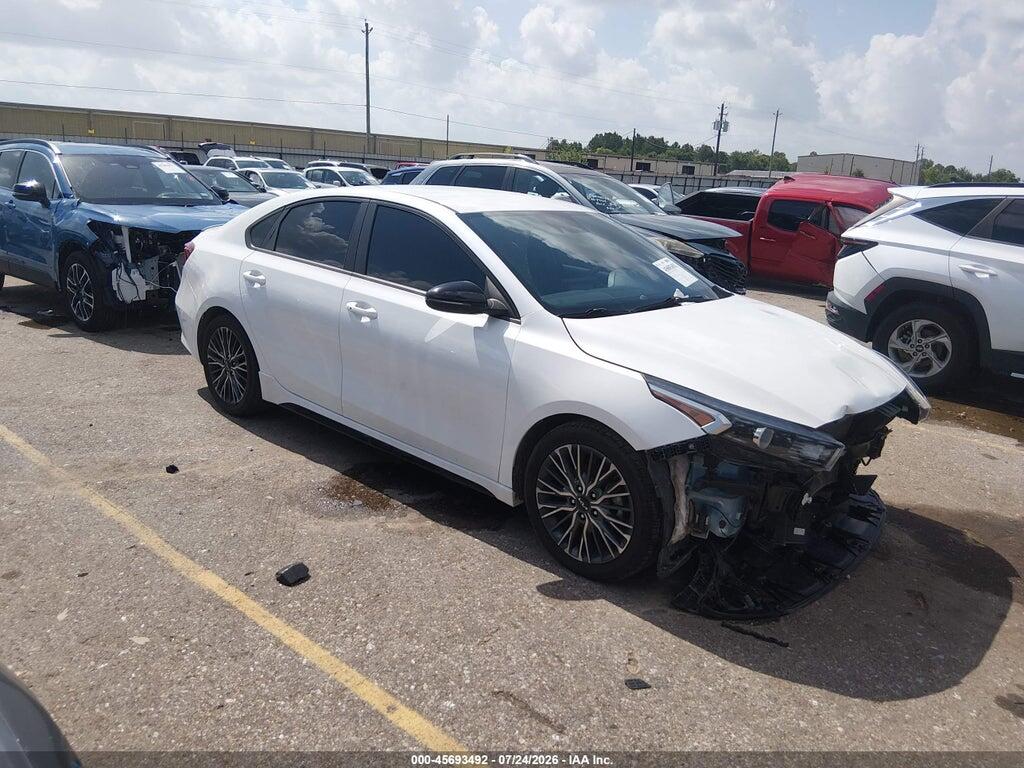 3KPF54AD0NE429237 2022 KIA FORTE photo no. 1