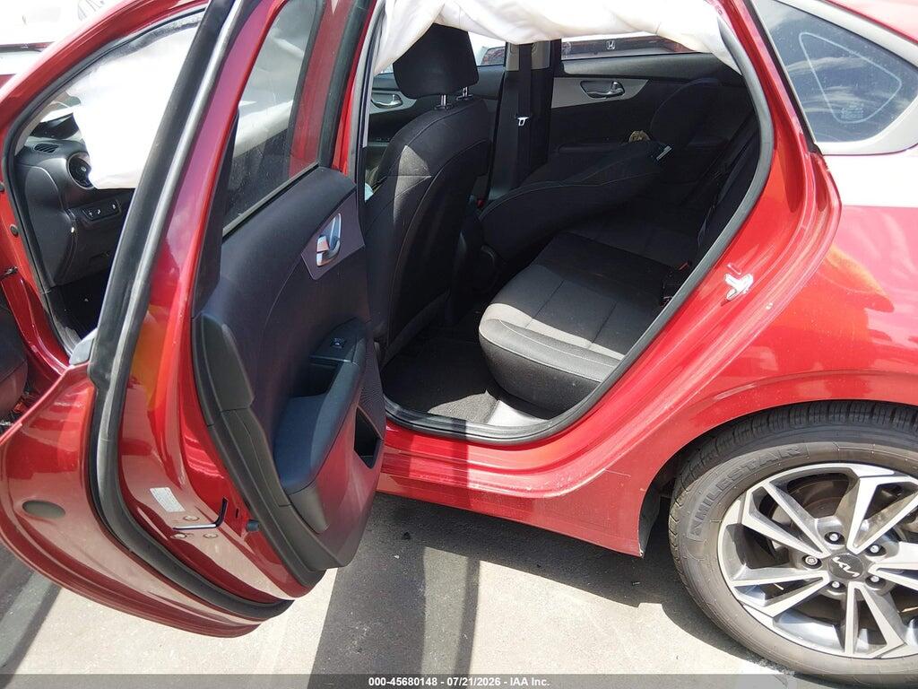 3KPF24AD8NE432931 2022 KIA FORTE photo no. 8
