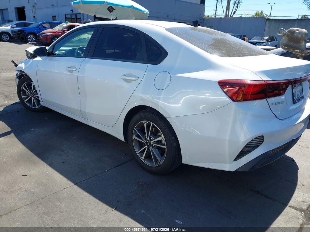 3KPF24AD6NE440428 2022 KIA FORTE photo no. 3