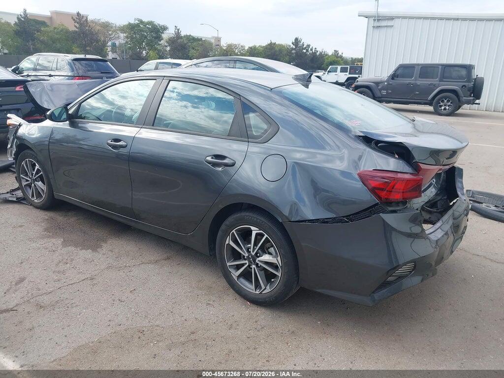 3KPF24AD2NE431404 2022 KIA FORTE photo no. 3