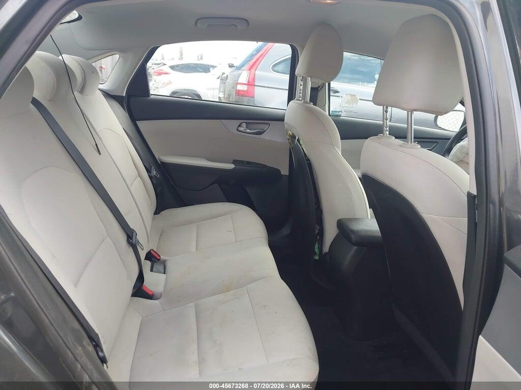 3KPF24AD2NE431404 2022 KIA FORTE photo no. 8