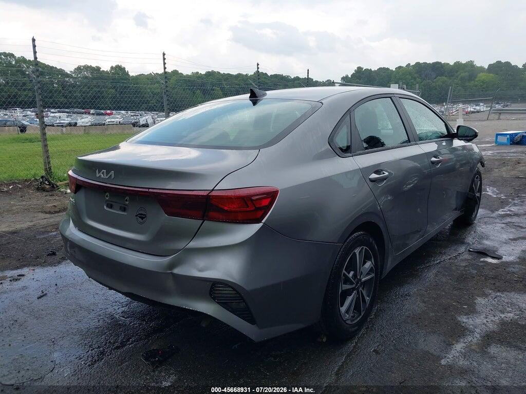 3KPF24AD6NE475308 2022 KIA FORTE photo no. 4