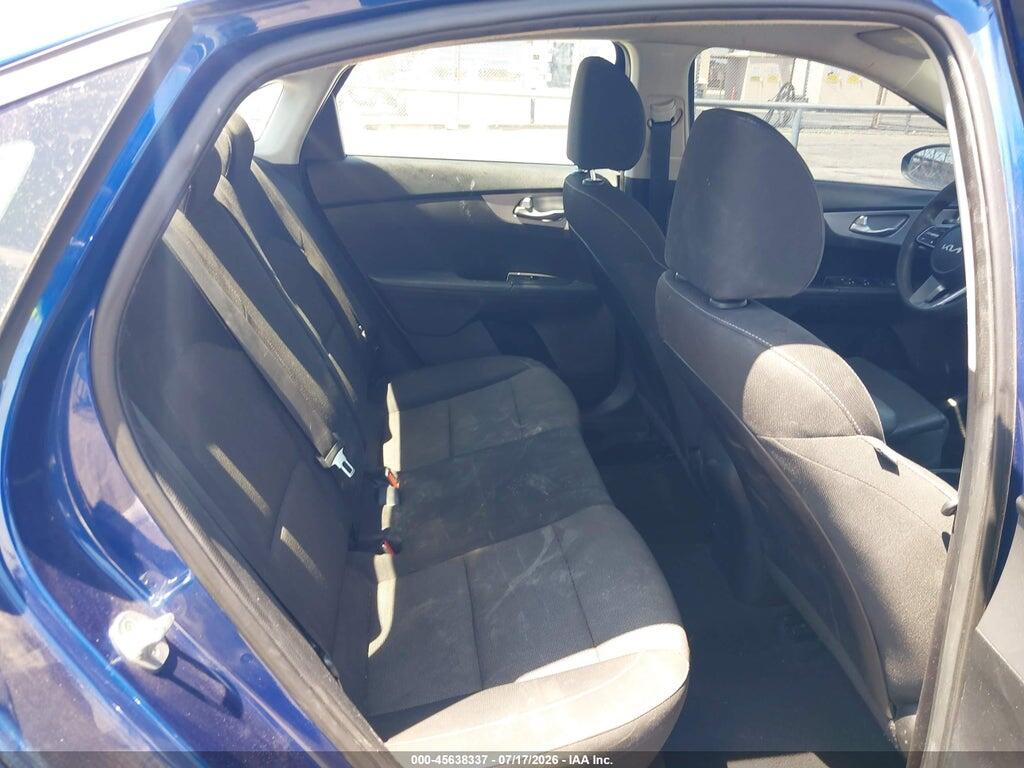 3KPF24AD6NE434841 2022 KIA FORTE photo no. 8